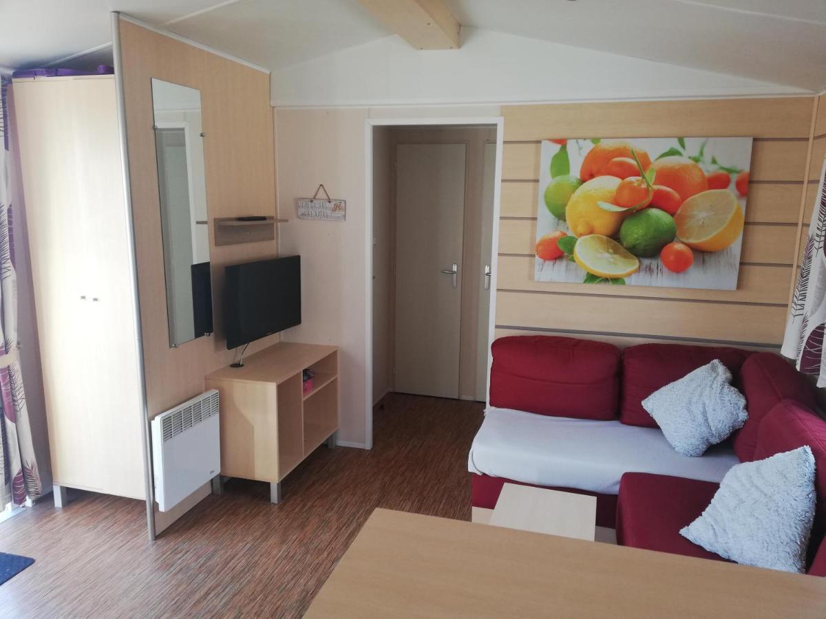 Grand Mobil Home 3Chbr 2Sdb Camping La Carabasse Vias Exterior photo