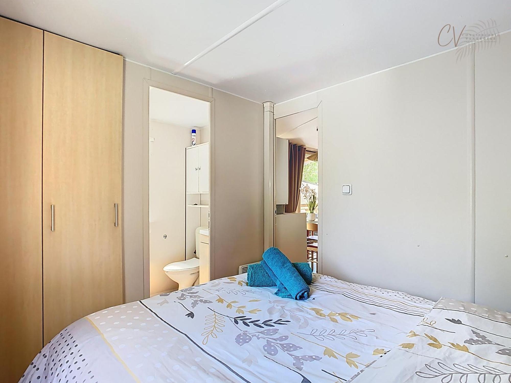 Grand Mobil Home 3Chbr 2Sdb Camping La Carabasse Vias Exterior photo